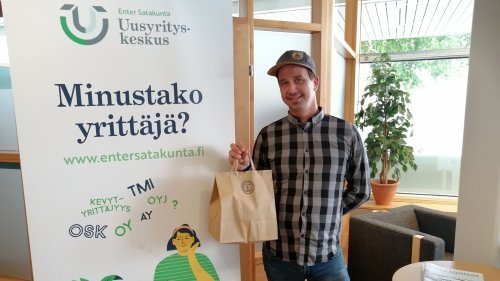 Tuotepalkinnon voittaja Markus Råman